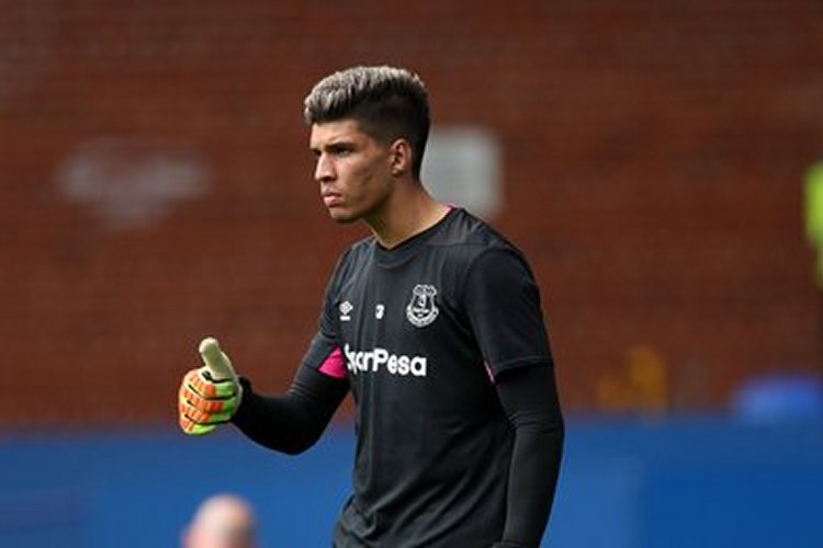 Inglaterra: Guarda-redes João Virgínia regressa ao Everton