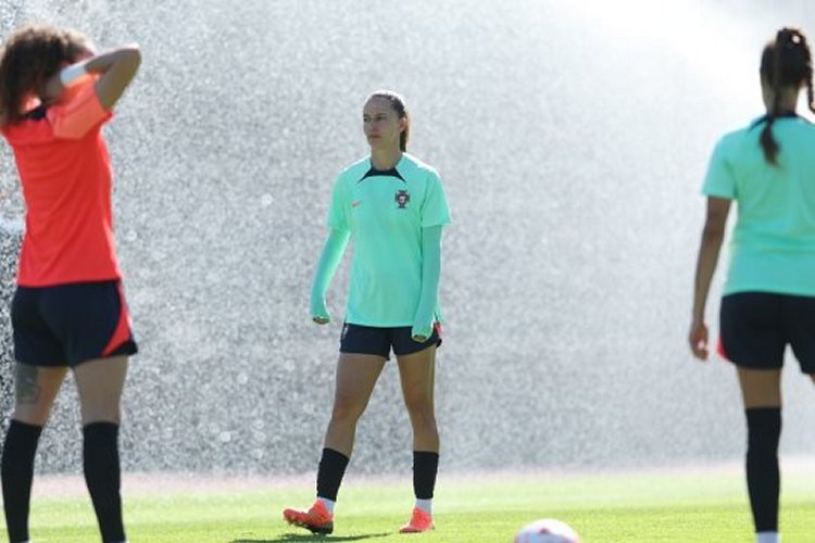 Tatiana Pinto diz que 100 internacionalizações são «marco importante»