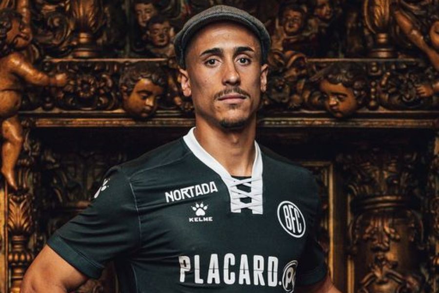 OFICIAL: Rodrigo Abascal prolonga contrato com o Boavista até 2025