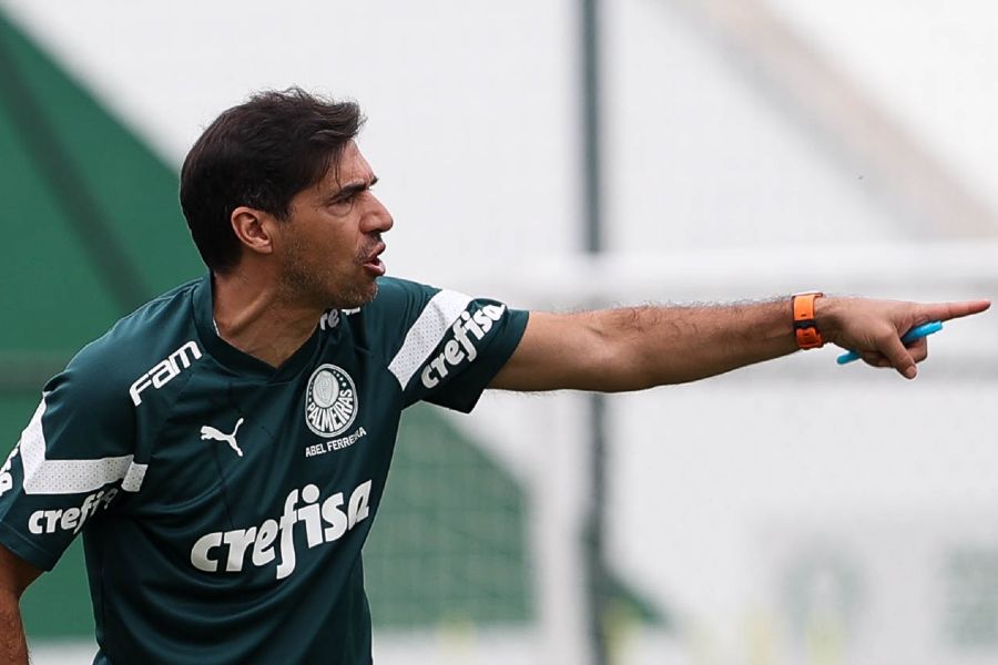 "O clube onde estou valoriza-me. Dificilmente nos próximos dois anos irei para algum lado"
