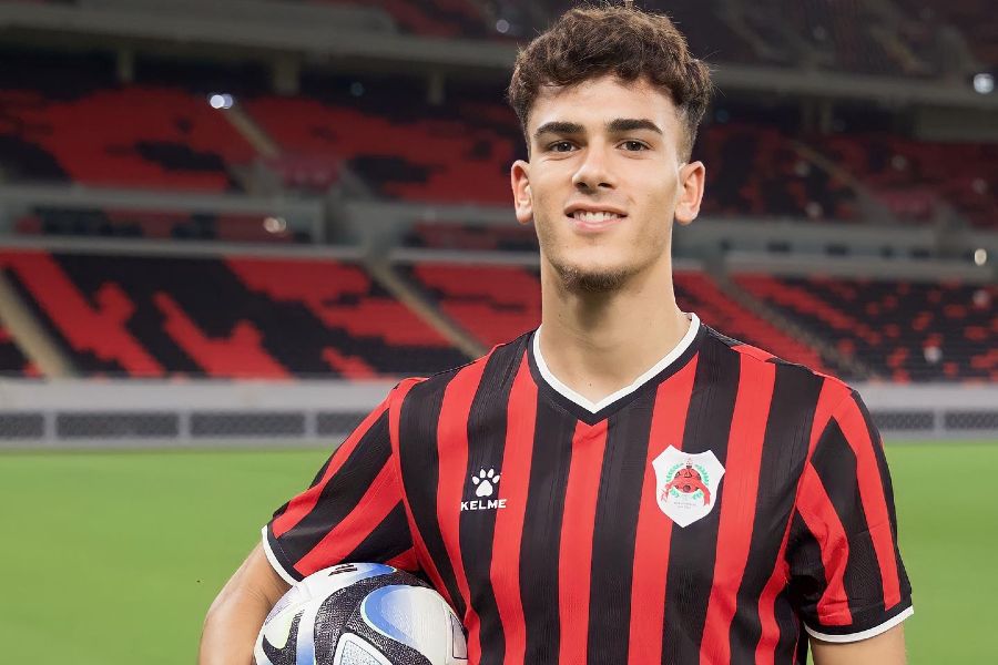 OFICIAL: André Amaro diz adeus ao Vitória e assina pelo Al-Rayyan, de Leonardo Jardim