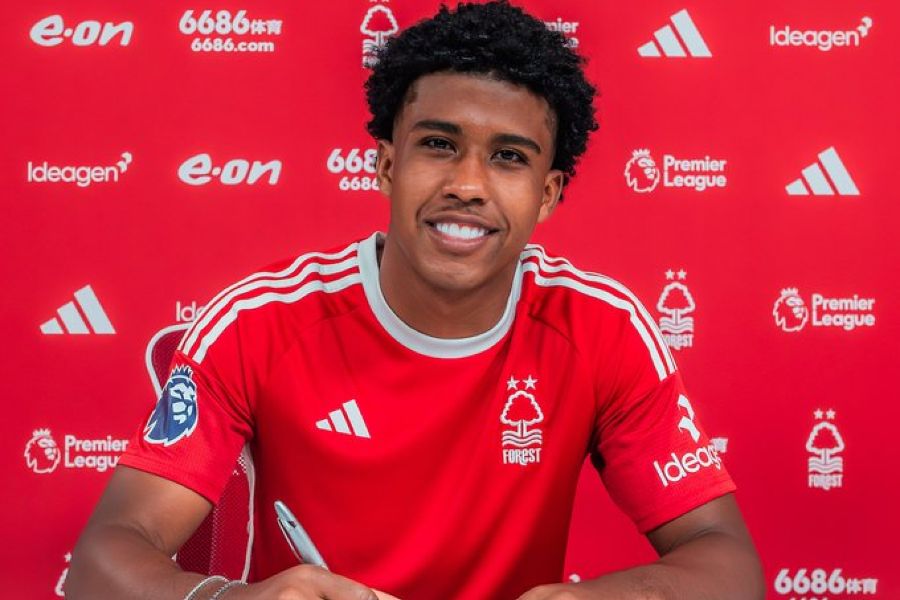OFICIAL: Andrey Santos chega ao Nottingham Forest por empréstimo do Chelsea