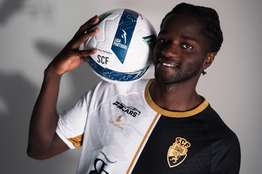 OFICIAL: Assane Ndiaye troca Estrela da Amadora pelo Farense