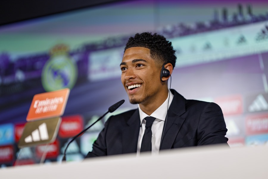 Bellingham apresentado no Real Madrid: "103 Milhões? Sou jogador de futebol, não contabilista"