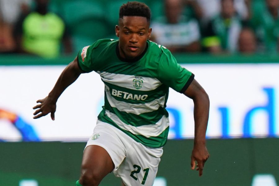 Geny Catamo renova e fica com contrato mais longo do plantel leonino