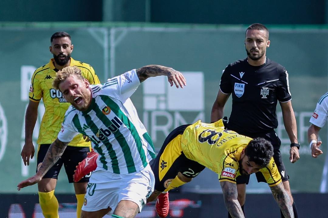 I Liga: Rio Ave e Nacional empatam em jogo com expulsão polémica