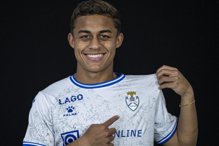 OFICIAL: Dudu é reforço para o ataque do Feirense