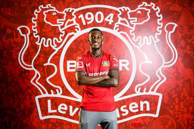 Mercado: Avançado Hudson-Odoi emprestado pelo Chelsea ao Leverkusen