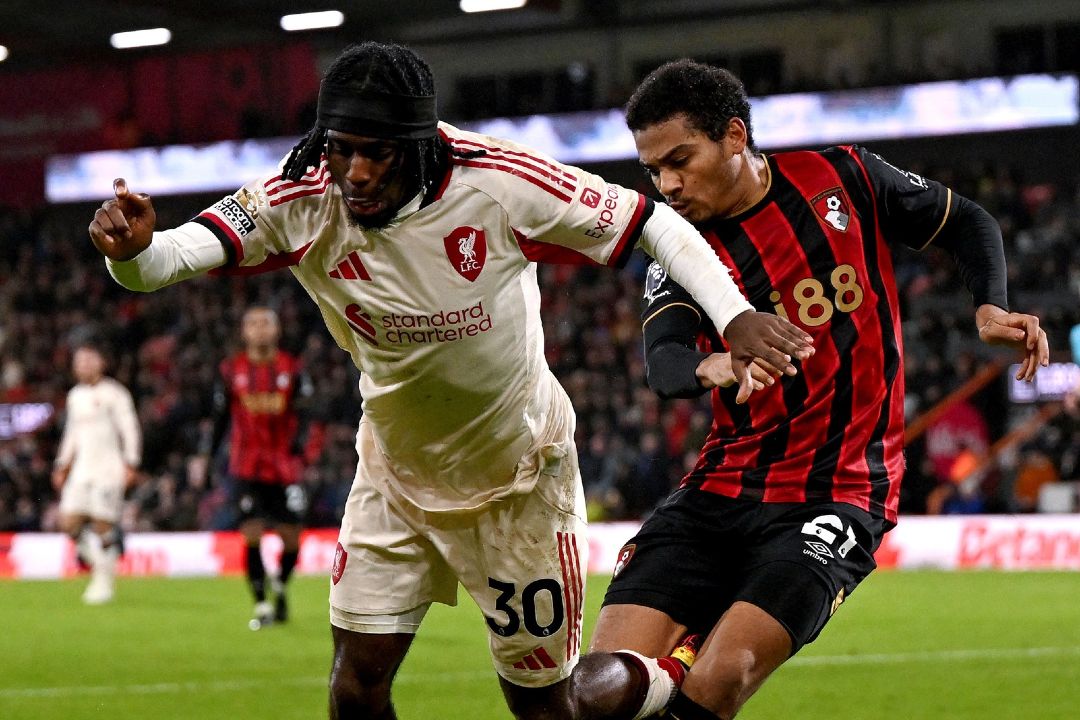Liverpool perde nos descontos e continua sem vencer na Liga inglesa em 2026
