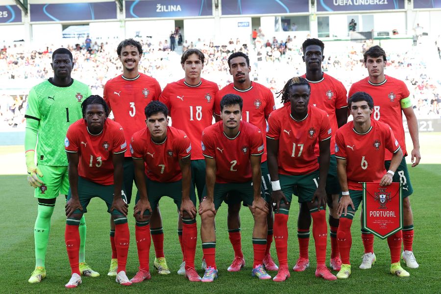 Jogo da Seleção sub-21 vai ser "complicado" devido ao relvado sintético em Gibraltar