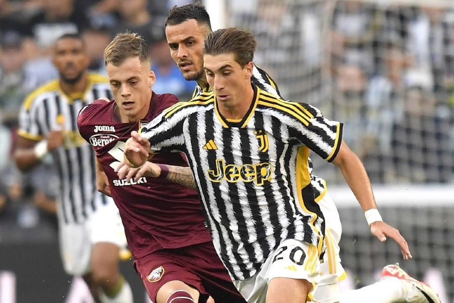 Itália: Sem Chiesa e Vlahovic, Juventus vence dérbi de Turim