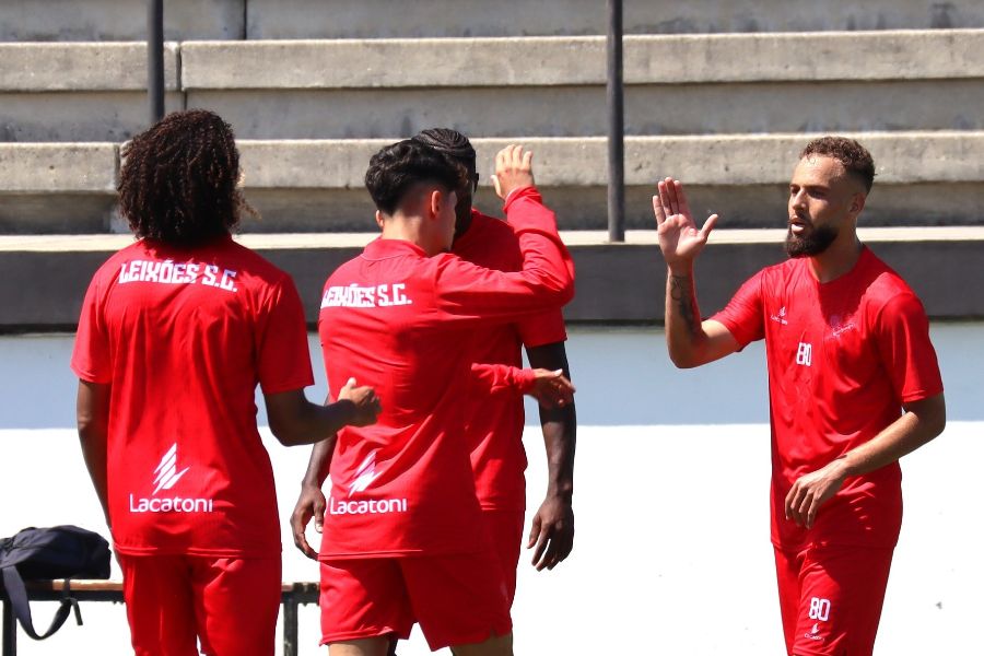 Leixões: Vitória por 2-1 frente ao Lusitânia de Lourosa em mais um jogo de preparação