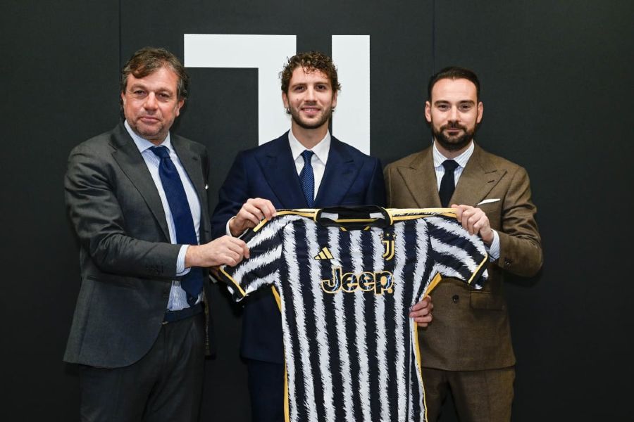 OFICIAL: Manuel Locatelli estende o seu contrato com a Juventus até 2028