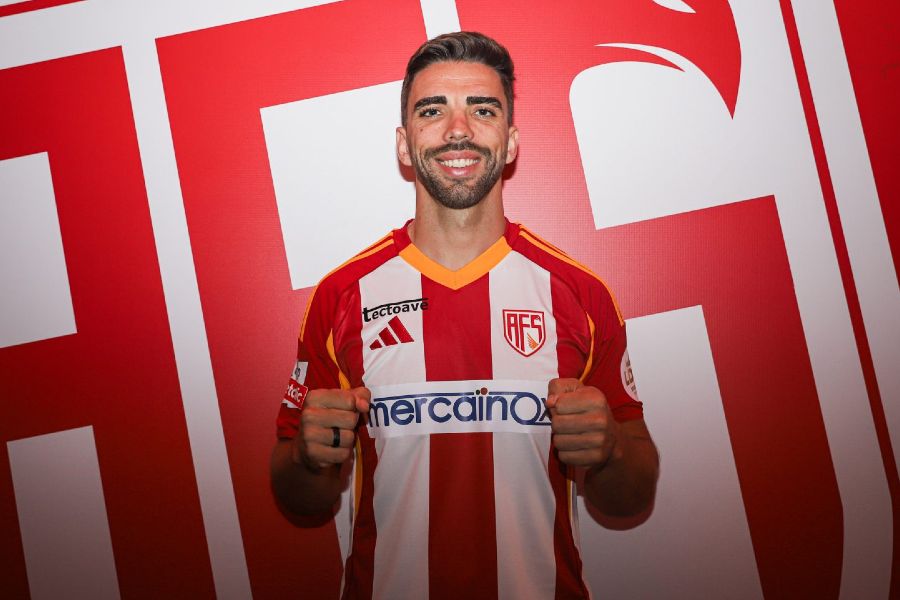 OFICIAL: Tomané reforça AVS até ao fim da época