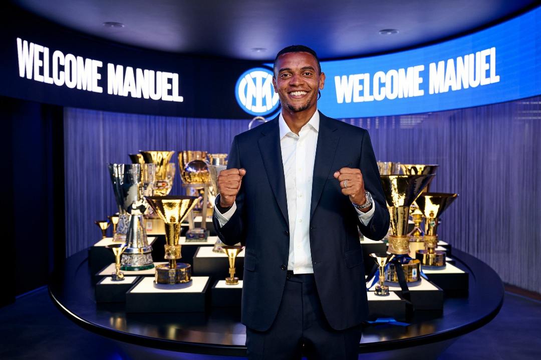 OFICIAL: Inter Milão anuncia Manuel Akanji por empréstimo do Manchester City