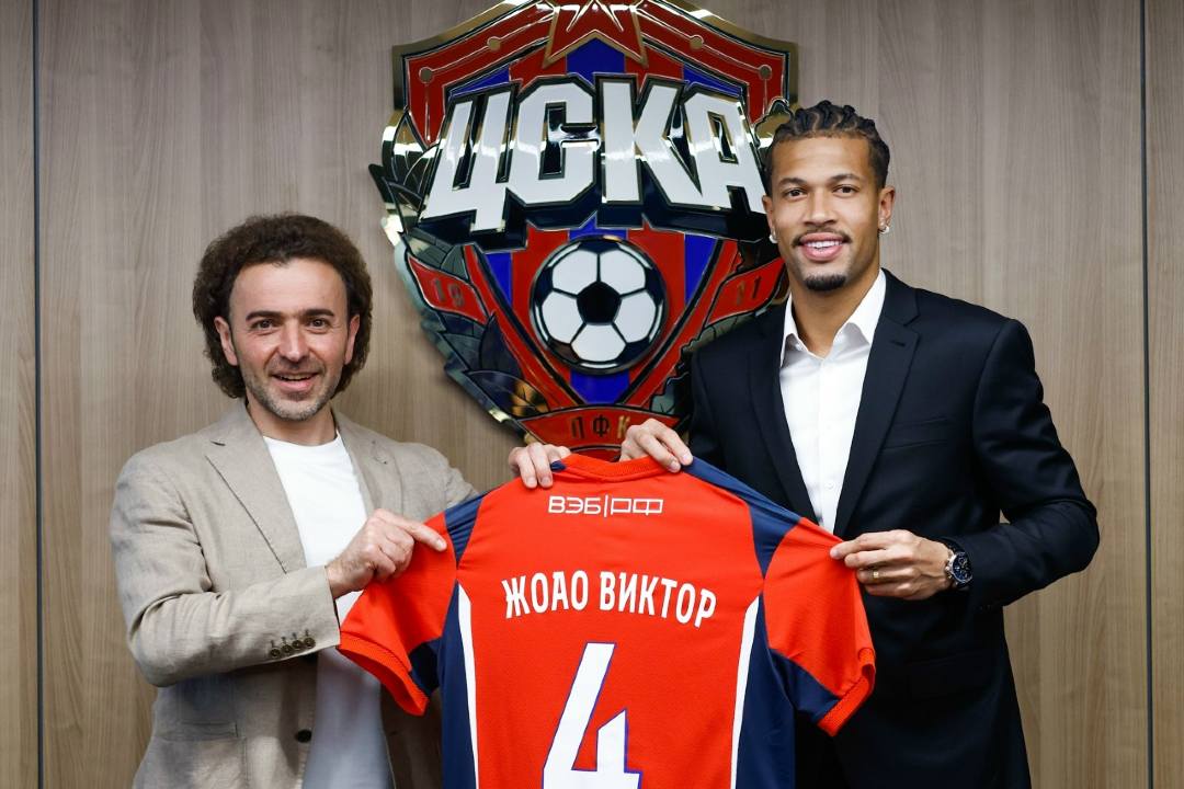 OFICIAL: João Victor é reforço do CSKA e... Benfica perde dinheiro