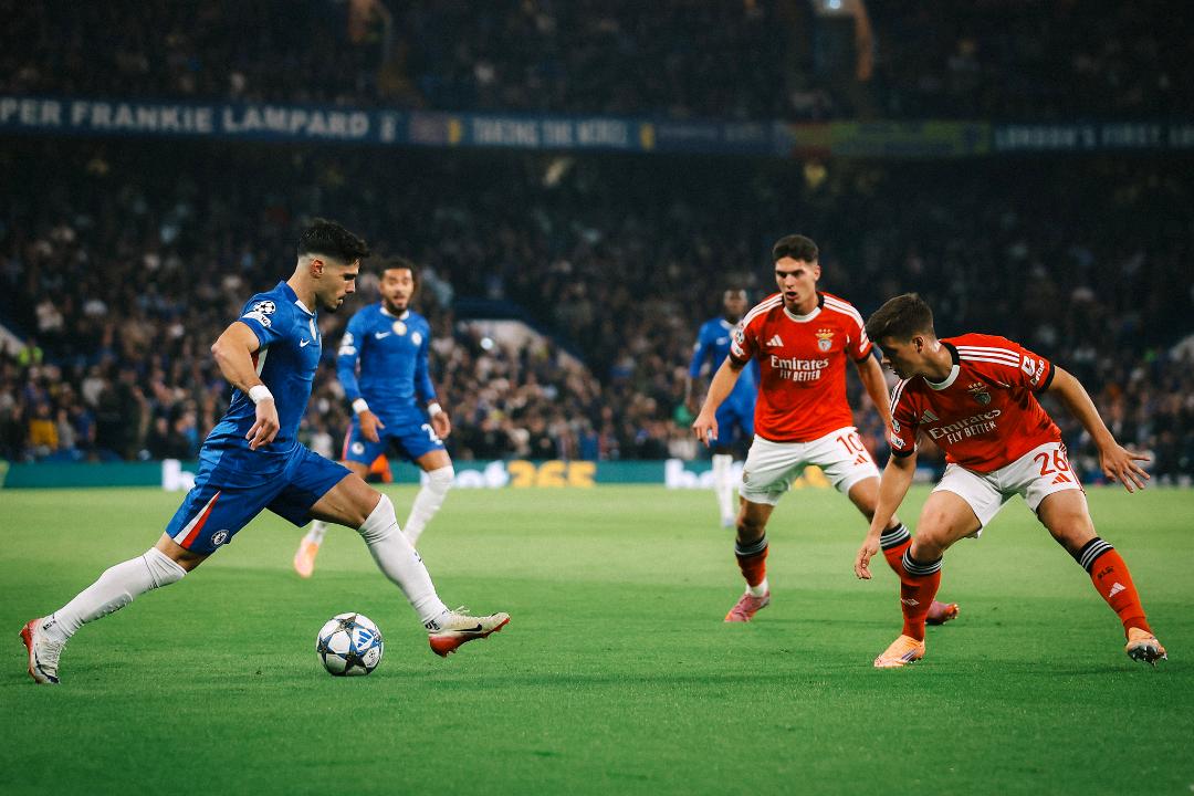 Benfica perde em casa do Chelsea e mantém-se a zeros