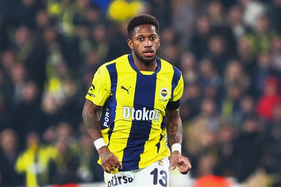 "Eles vieram para empatar e queimaram tempo", acusa Fred do Fenerbahçe