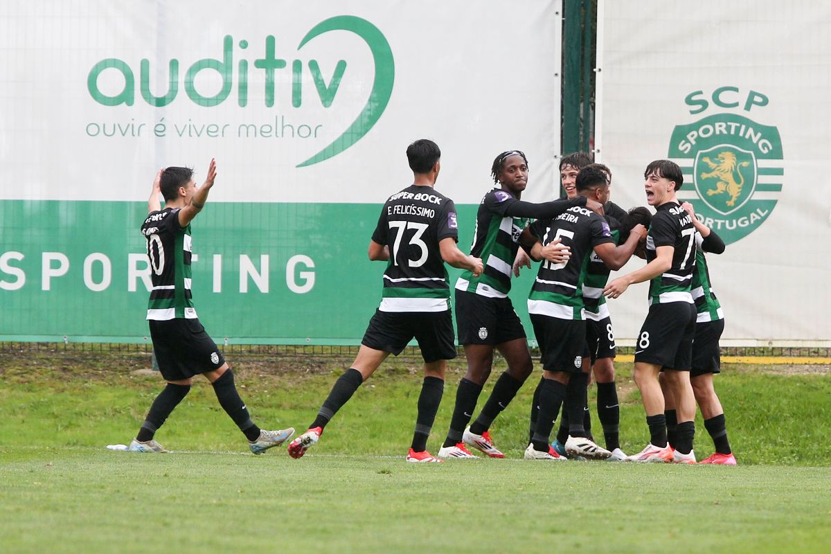 Sporting B vence Lusitânia Lourosa no arranque da fase de apuramento da Liga 3