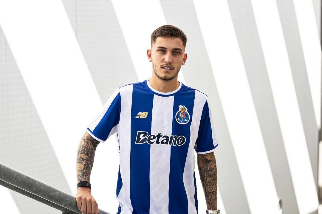 FC Porto exerce opção por Felipe Silva e central garante: “Quero chegar à equipa A”