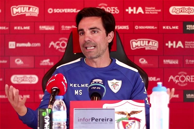 Santa Clara: Mário Silva alerta que Paços de Ferreira é equipa «competitiva»