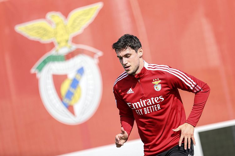 LC: Benfica almeja encaixe imediato de 37 milhões no ‘play-off’ frente ao PSV