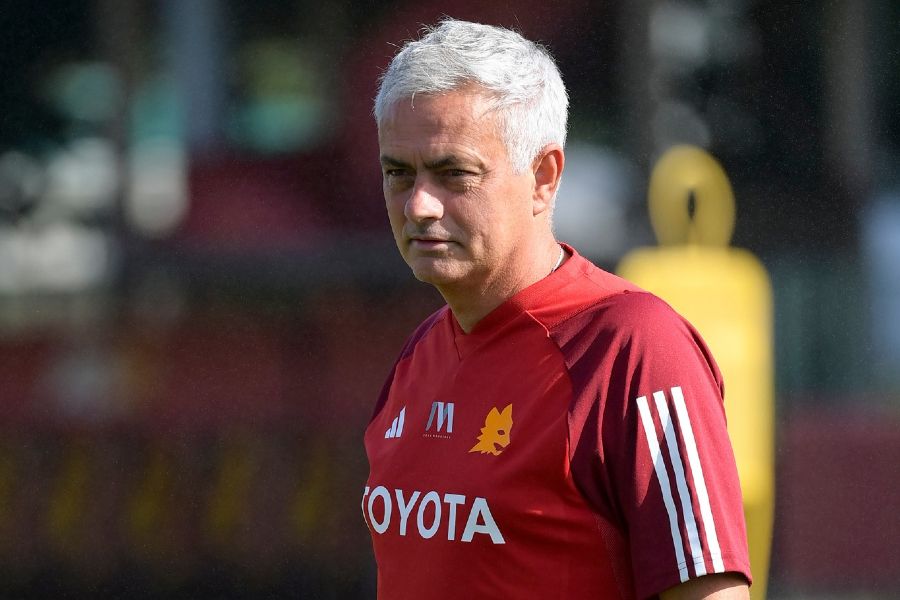 Itália: Mourinho em risco de ser despedido da Roma