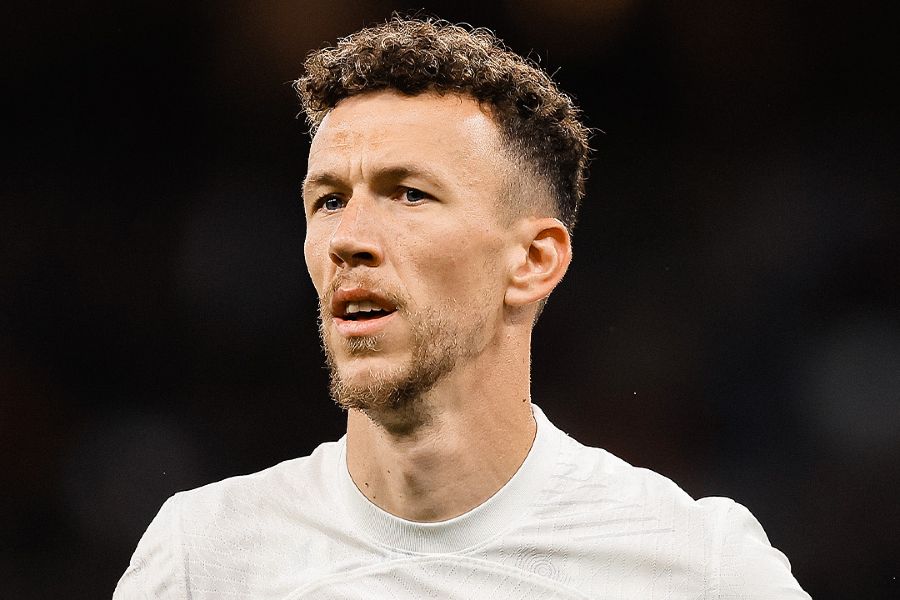 Tottenham: Perisic sofre grave lesão no treino e está em risco de não jogar mais esta época