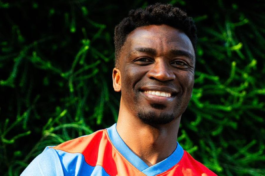 OFICIAL: Alverca reforça meio-campo com Sabit Abdulai em negócio com o Botafogo