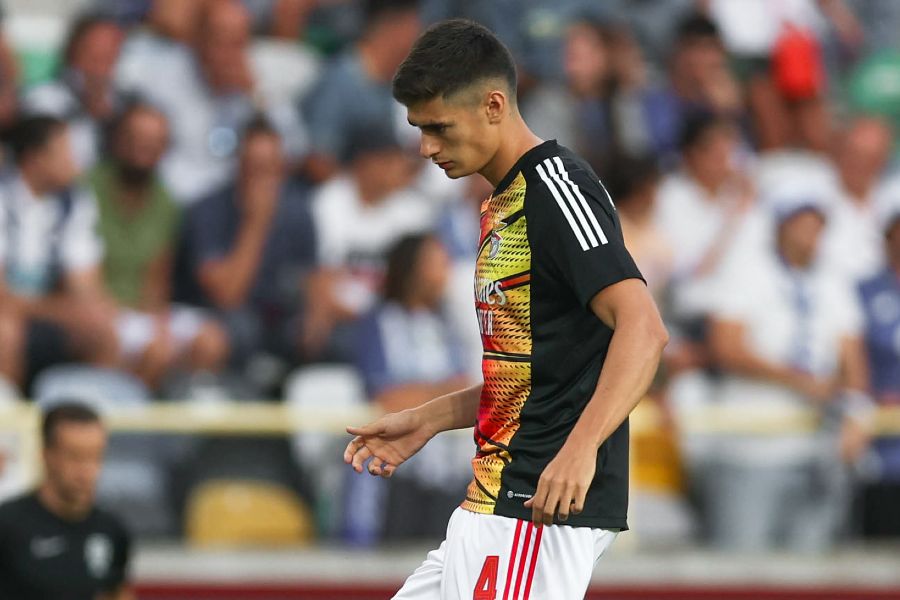 Mercado: António Silva na lista do Newcastle, mas Benfica exige 100 milhões de euros