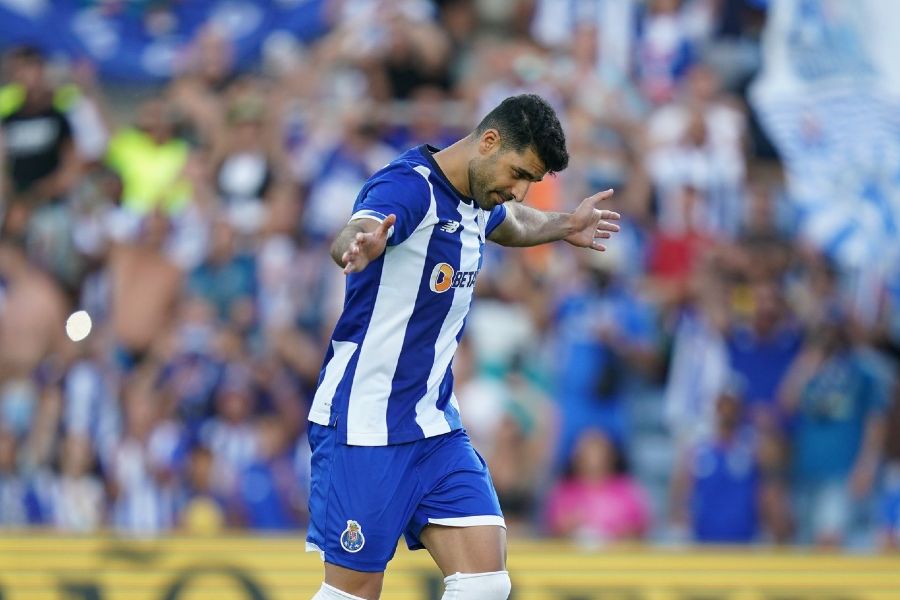 FC Porto: Mehdi Taremi quer cumprir contrato até ao fim e só deve sair do Dragão em junho