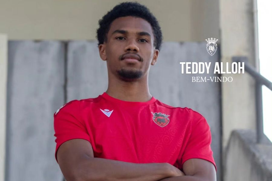 OFICIAL: Penafiel reforça defesa com lateral formado no PSG