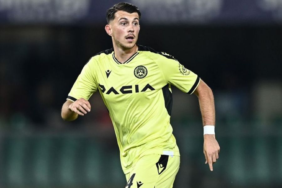 Mercado: Inter oferece 15 milhões de euros e Giovanni Fabbian por Lazar Samardzic