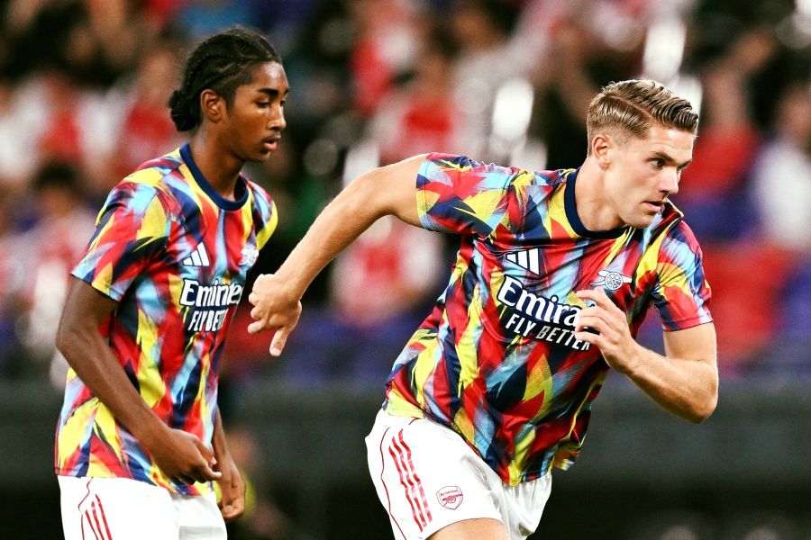 Gyökeres estreia-se pelo Arsenal em derrota com Tottenham