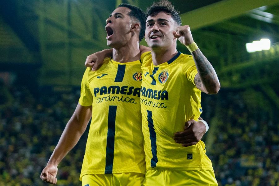 Villarreal aproveita tropeção do Real e fica a dois pontos da liderança