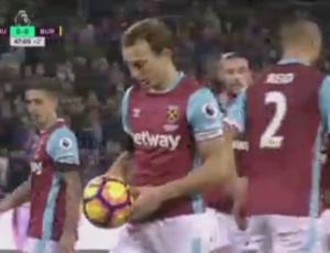 Premier League: West Ham 1 - 0 Burnley (2016-2017)