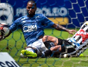 Mineiro: Cruzeiro 2 - 0 Democrata-GV (2017)