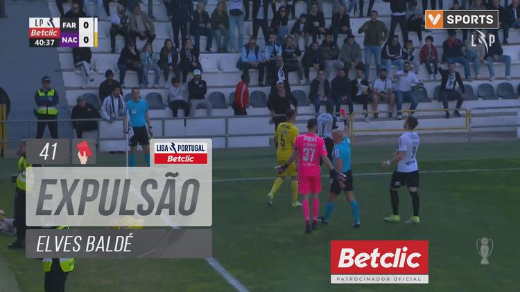Liga Portugal Betclic: Farense vs Nacional, Expulsão Elves Baldé, 41' (2024-2025)