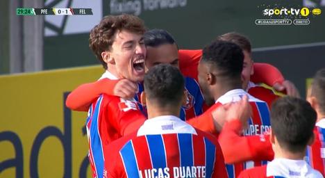 Liga Portugal 2 Meu Super: Paços Ferreira vs FC Felgueiras, Golo 0-1 Landinho (2025-2026)