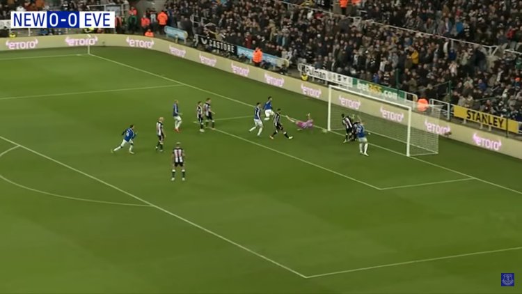 Premier League: Newcastle 3 - 1 Everton (2021-2022)