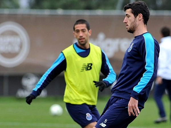 FC Porto continua a preparar clássico com Benfica, Maicon faz tratamento