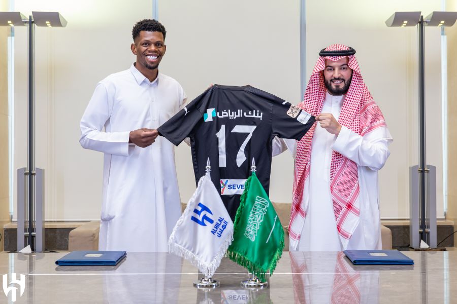 OFICIAL: Mohammed Al-Rubaie é o mais recente reforço do Al Hilal de Jorge Jesus