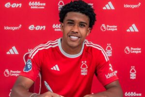 OFICIAL: Andrey Santos chega ao Nottingham Forest por empréstimo do Chelsea