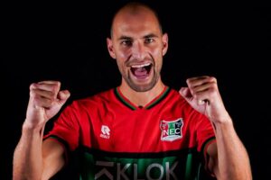 OFICIAL: Ex-avançado do Sporting troca de clube nos Países Baixos