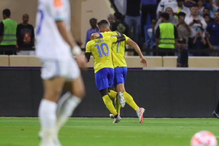 Arábia Saudita: Hat-trick de Ronaldo na primeira vitória do Al Nassr