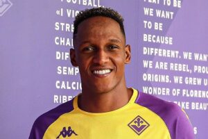 OFICIAL: Fiorentina garante contratação do defesa central colombiano Yerry Mina