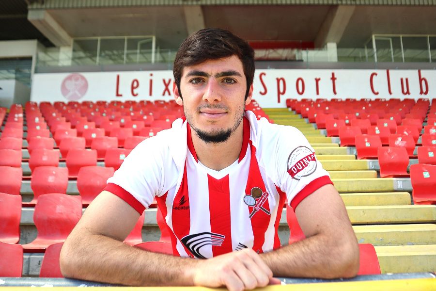 OFICIAL: Manuel Namora emprestado pelo Boavista ao Leixões