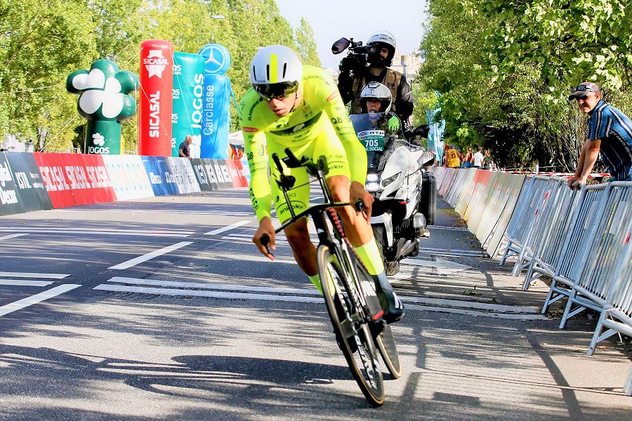 Ciclismo: Rafael Reis pode voltar a despir a amarela da Volta a Portugal em Castelo Branco