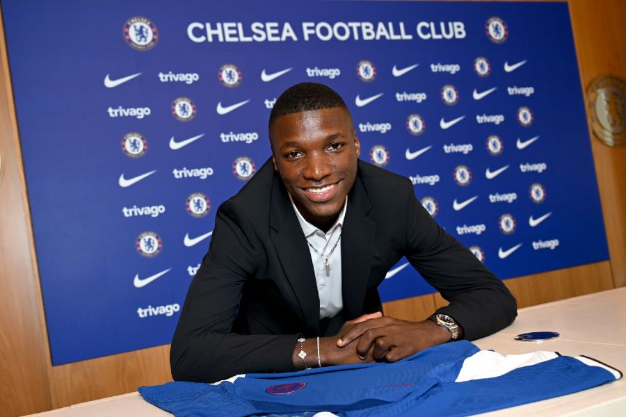 OFICIAL: Moisés Caicedo reforça Chelsea na transferência mais cara de sempre em Inglaterra