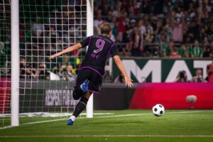 Alemanha: Bayern arranca Bundesliga com goleada na estreia a marcar de Harry Kane